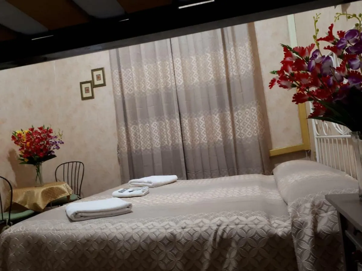 Renting Rooms Řím Itálie